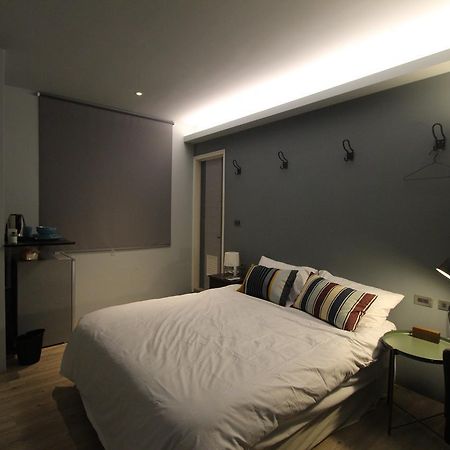 Midtown Retreat Lägenhet Taipei Exteriör bild
